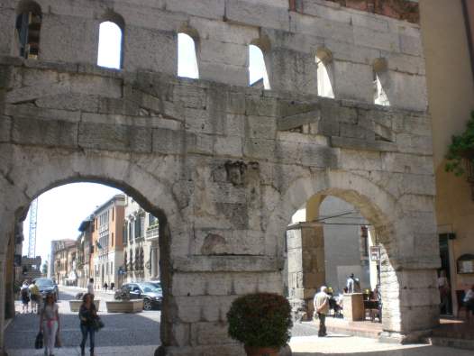 medieval gates verona